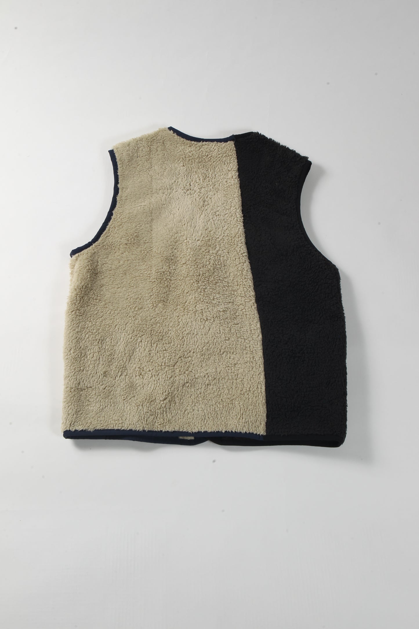 Upcycle P Vest / Tag on WHT